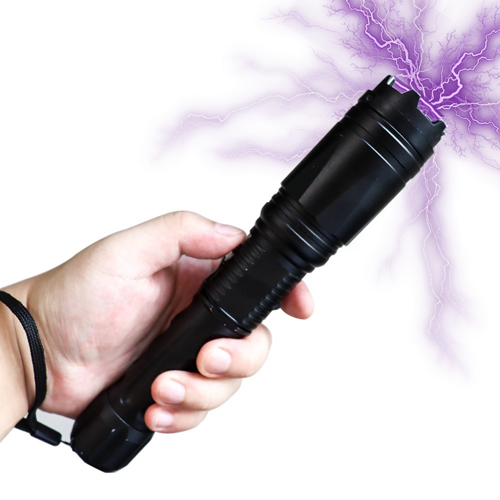stun gun with LED flashlight, rechargeable, for self-defense