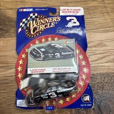 Winner's Circle Lifetime Series Dale Earnhardt 1:64 3 1994 Chevy Lumina 1/8
