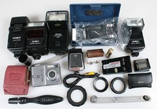 Vintage Photography Gear Lot - AS IS for parts, Minolta  Vivitar Flashes, Kodak