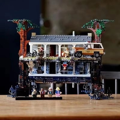 MOC Stranger Things Upside Down Building Blocks Set 2,499pcs Display Model Gift