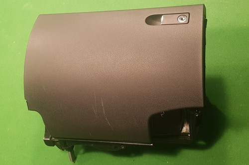 MERCEDES BENZ W204 C200 C220 C250 C300 C350 GLOVE BOX BLACK WITH CHROME TRIM - Picture 11 of 11