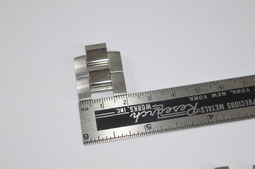 Cinturino Orologio da Uomo 2 Tag Heuer 20 mm Spazzolati e Lucidati - Foto 5 di 6