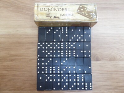 Vintage Box mit Imperial Fine Quality Dominos - St George Serie Nr. 35/22