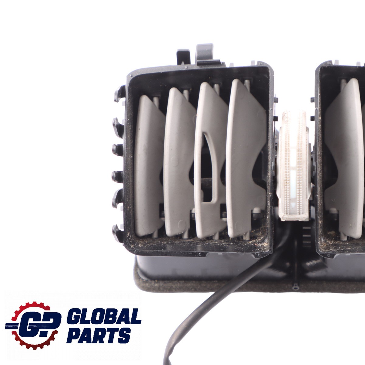 Mercedes W204 Centre Console Rear Air Vent Nozzle A2048300954 | eBay