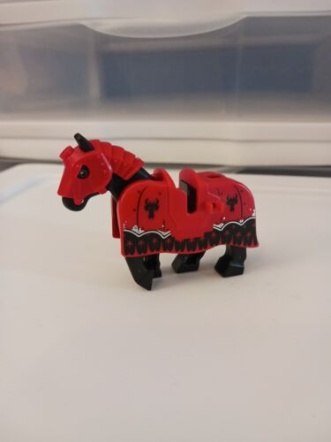 Lego Horse Armored Red Barding From Set 70402 Gatehouse Raid Black Dragon Heads