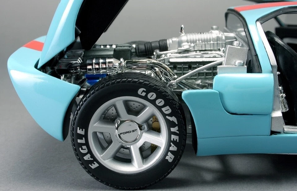 Ford GT40 Race Car 1:18 Le Mans Racing Custom Built Model 12 Concept 24 Classic - Image 4 of 4