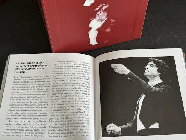 Foto 5 di 6