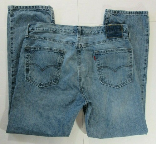 Levis Men's Light Blue Distressed Faded Straight Jeans W37 L31 **No Tag/Patch** - Bild 3 von 6