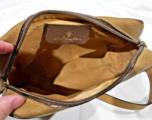 Vintage Gucci GG Supreme Shoulder Bag, Original Dust Bag, COA - Picture 13 of 17