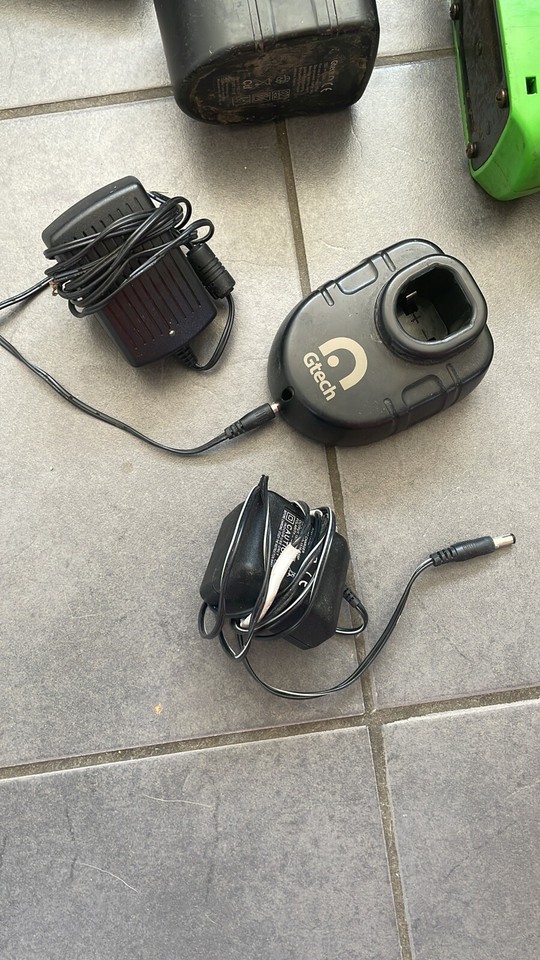 Gtech HT01 And HT04 Hedge Trimmers With Batteries, Chargers (read