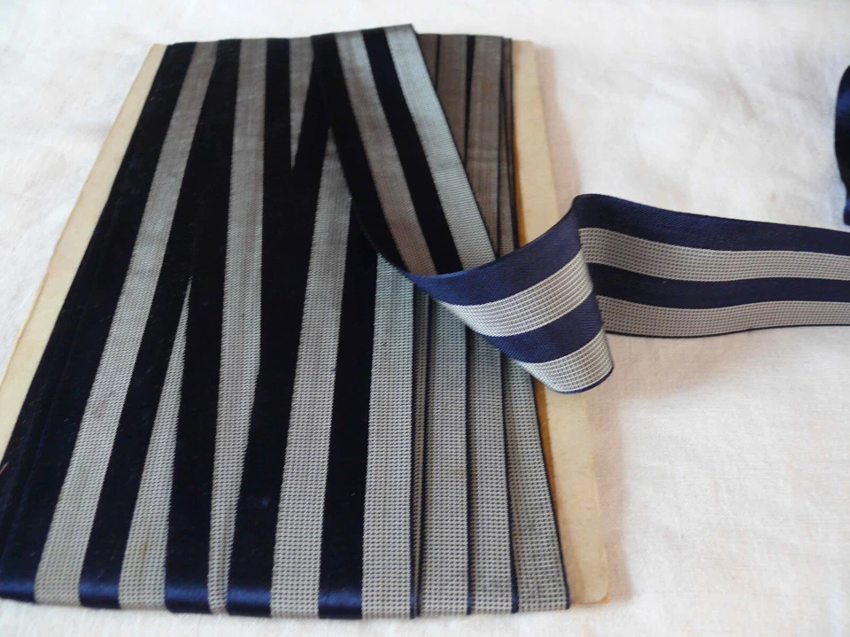 Ancien ruban tissé rayonne et coton couleur bleu marine  PRIX AU METRE - Photo 3/4