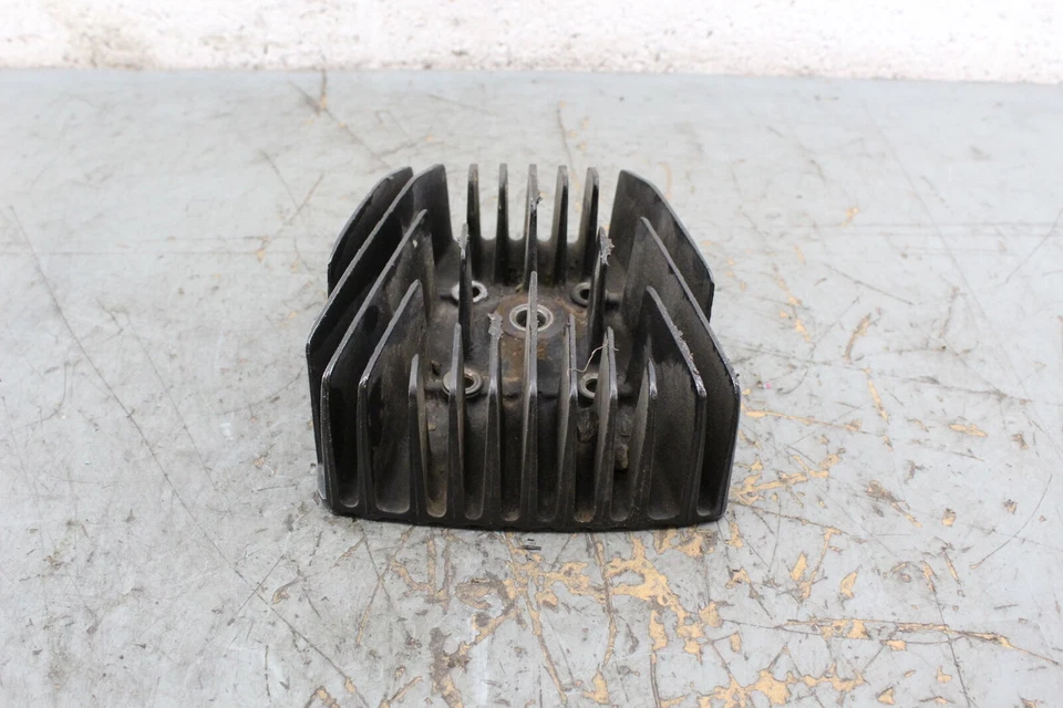 Kawasaki KV100 1976 motor cilindro cubierta de cabeza A232 Foto 2 de 4