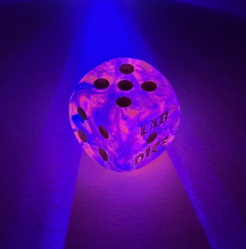Chessex Nebula Black Light Special White Lab Dice Polyhedral 8 Die Set CHX 30057 - Bild 3 von 10