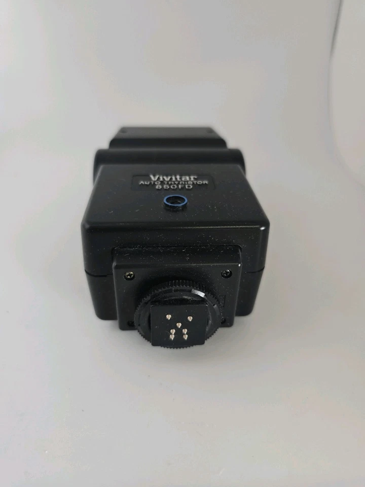 Vivitar Auto Thyristor 550FD M/P/O Shoe Mount Flash For Minolta Pentax Olympus - Image 4 of 4