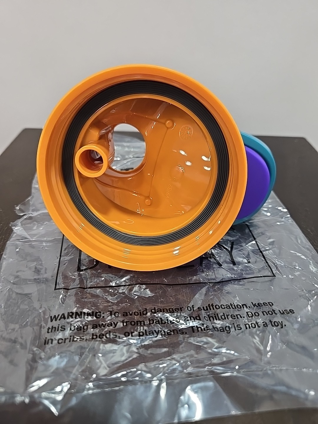 Owala FreeSip Replacement Lid / Universal Size / Color: Gemstone Chic