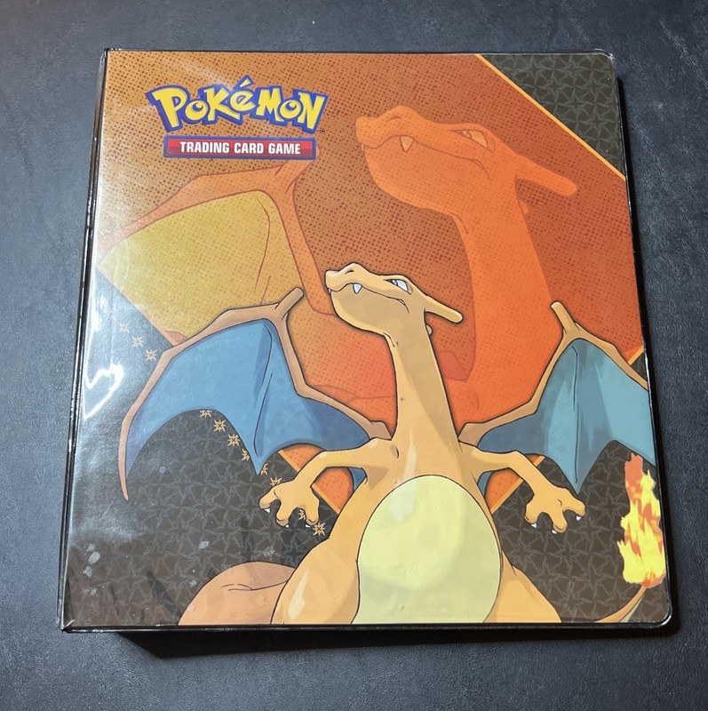 Vintage Ultra Pro Charizard Pokémon 3 Ring Binder  With 25 Totem 9 Pocket Sheets