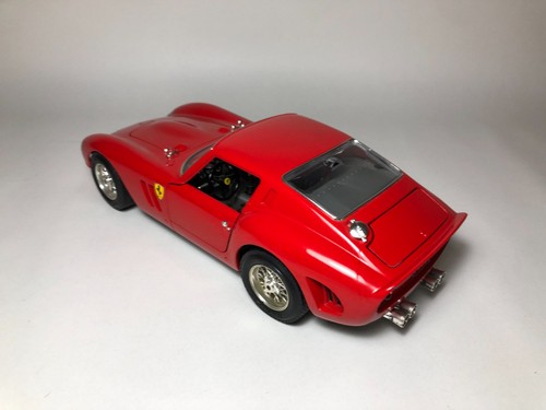 1/18 burago FERRARI 250 GTO 1962 - Picture 15 of 20