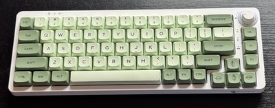GK GAMAKAY LK67 Custom Mechanical Keyboard - Matcha Switches / Bluetooth