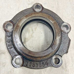 GM Chevy H052 H072 Pinion Bearing Seal Retainer C20 C30 3883354 1966-67
