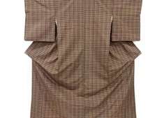 7374830: JAPANESE KIMONO / KIMONO ENSEMBLE / SILK / HAND WOVEN TSUMUGI / GRID