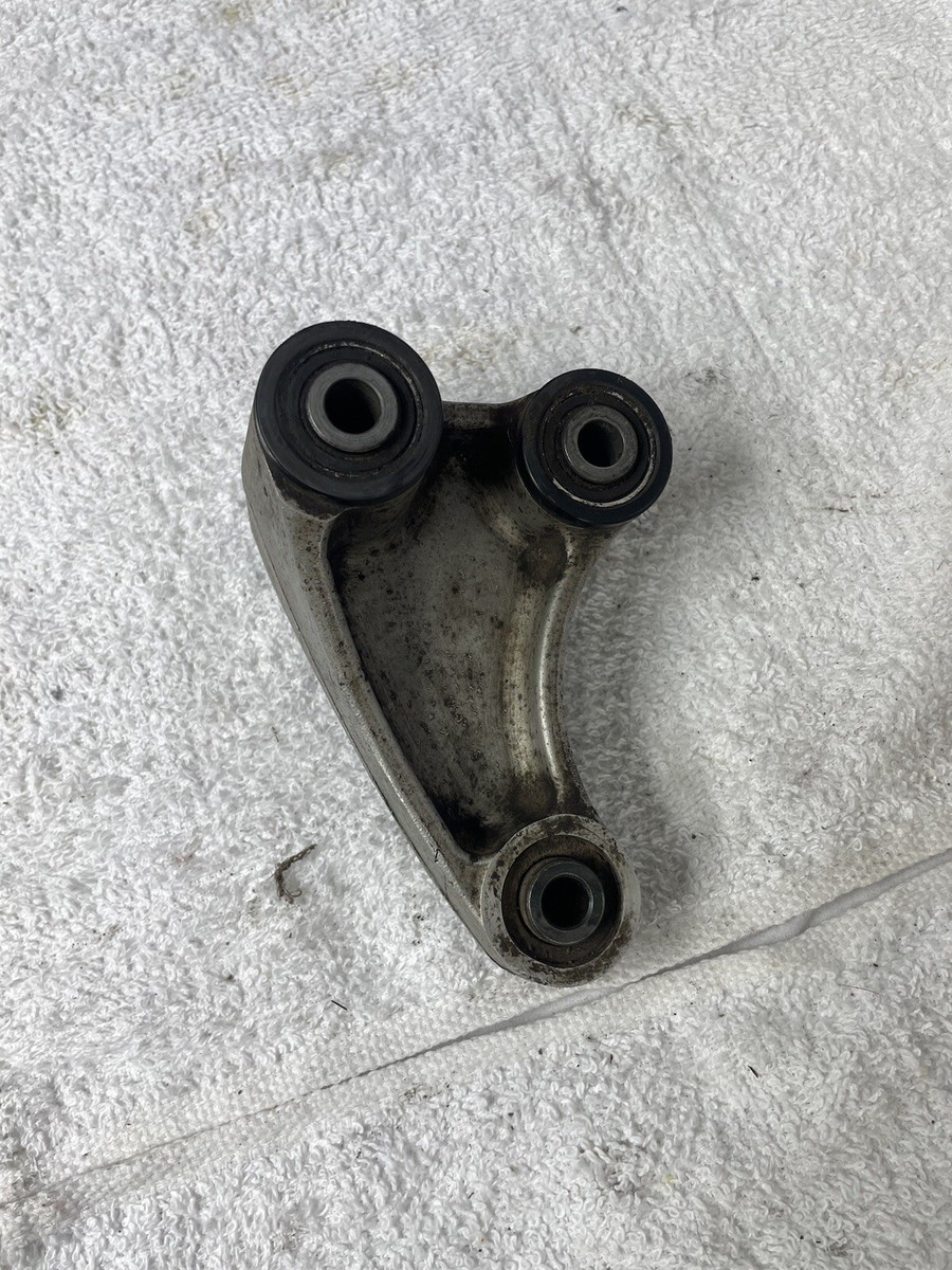 2003-2006 Honda CBR 600RR CBR600RR 600 Dogbone Shock Collar 03 04