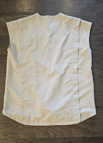Figs Star Wars Women Mandalore Bo-Katan Pleated Scrubs Top Small - Picture 5 of 6