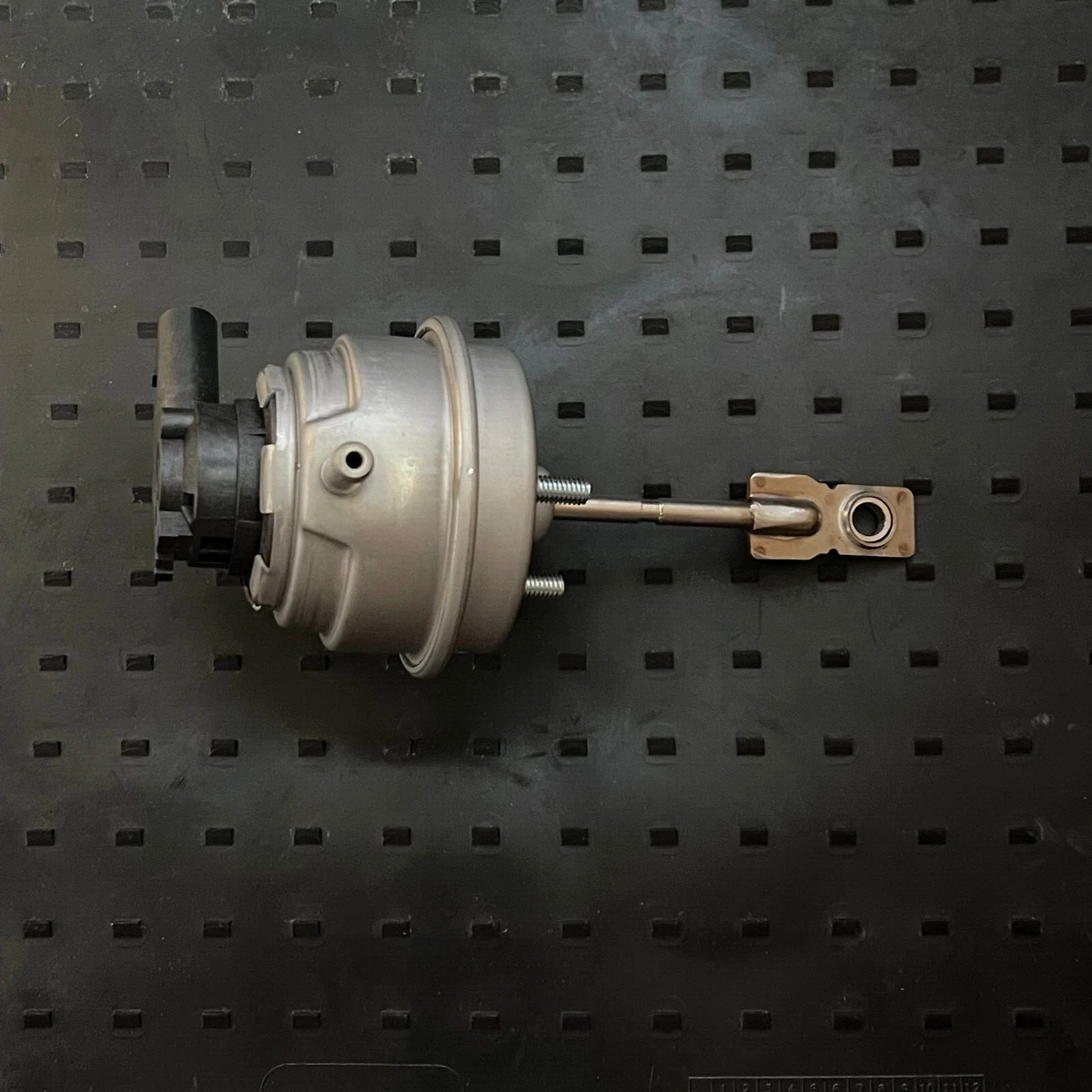 Unterdruckdose Druckdose Turbolader für VW Crafter T6 MAN 820819