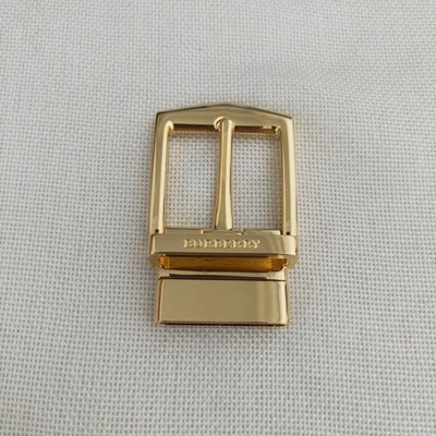 burberry belt with gold buckle