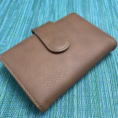 Safe Keeper Brown Kiss Lock Wallet Faux Leather ID Viewer Card Slots