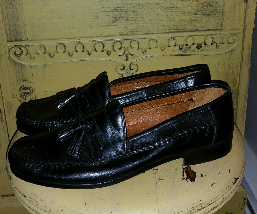 SANDRO MOSCOLONI MARLIN BLACK LEATHER HAND SEWN TASSEL  display picture 1