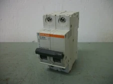 MERLIN GERIN MULTI9 C60 MOTOR CIRCUIT BREAKER MG24526 25AMP 480VOLT 2POLE