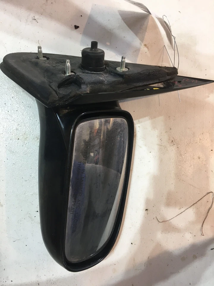 Espejo retrovisor derecho Chevrolet Chevy Cavalier 95 96 97 98 99 00 01 02 03 04 05 Foto 2 de 2