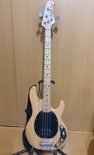 Sterling by MUSIC MAN Ray34 natural