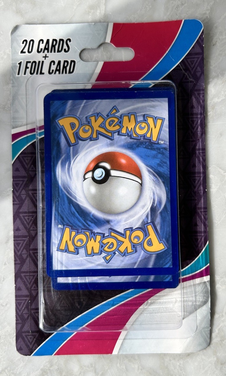 Pokémon TCG Blister Pack - 20 Cards + 1 Foil