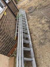 14 Rung Lightweight Triple Ladder 4m Each Sec