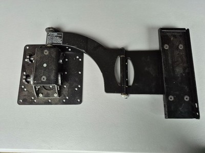 Sanus VM400 Flat panel TV Wall Mount tilt/swivel/arm holds 100lbs