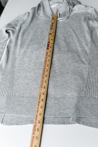 Athleta Womens Winding River Hoodie Long Sleeve Drawstring Ribbed Hem Gray Med - Picture 7 of 7