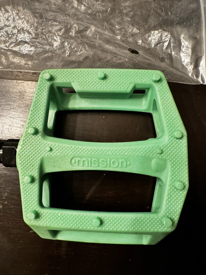 Pedales de PC Mission BMX Impulse - verde Kelly Foto 4 de 4