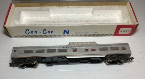 Vintage Con cor (Kato) N Scale #4062 Santa Fe Dome Passenger Car - Picture 3 of 6