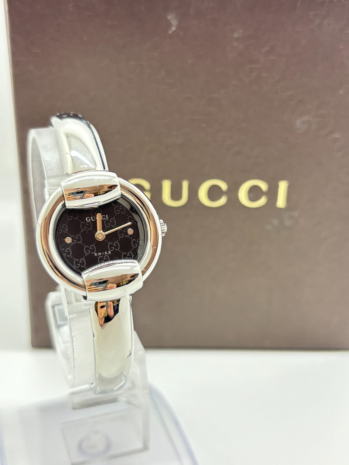 Gucci 1400L Quartz Womens Watch White Dial Mint Condition with Box Japan