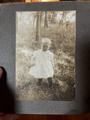 Antique Child Photo On Original Mounted Cabinet Card Early 1900 Outdoor Portrait