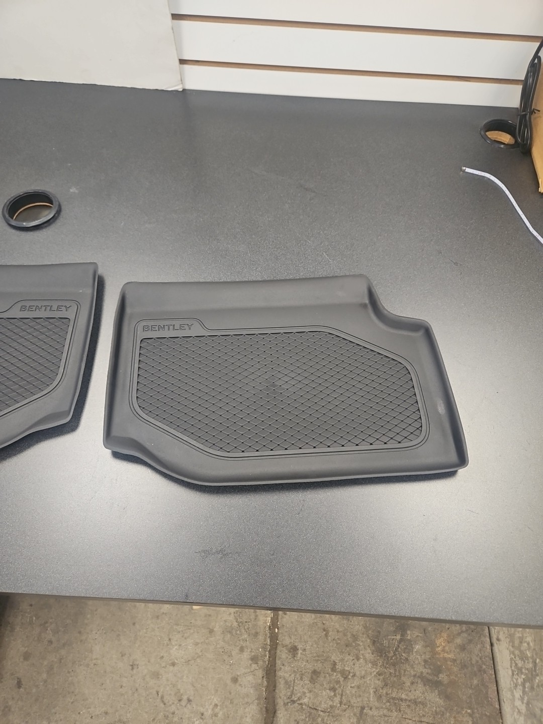 18-27 BENTLEY CONTINENTAL GT/ CONV. REAR ALL WEATHER FLOORMATS (P.N-3SD 862 451)