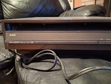 RCA SELECTAVISION VIDEODISC PLAYER model SJT 090 Powers Up, Makes Noise AS IS