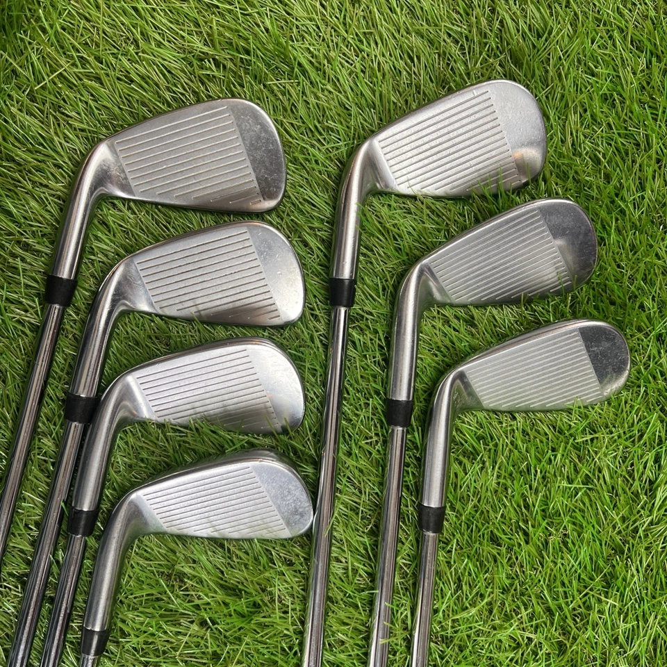TaylorMade R7 TP Iron Set (4-PW) RH FCM Rifle 6.5 X-Stiff Shafts Extended - Image 3 of 4