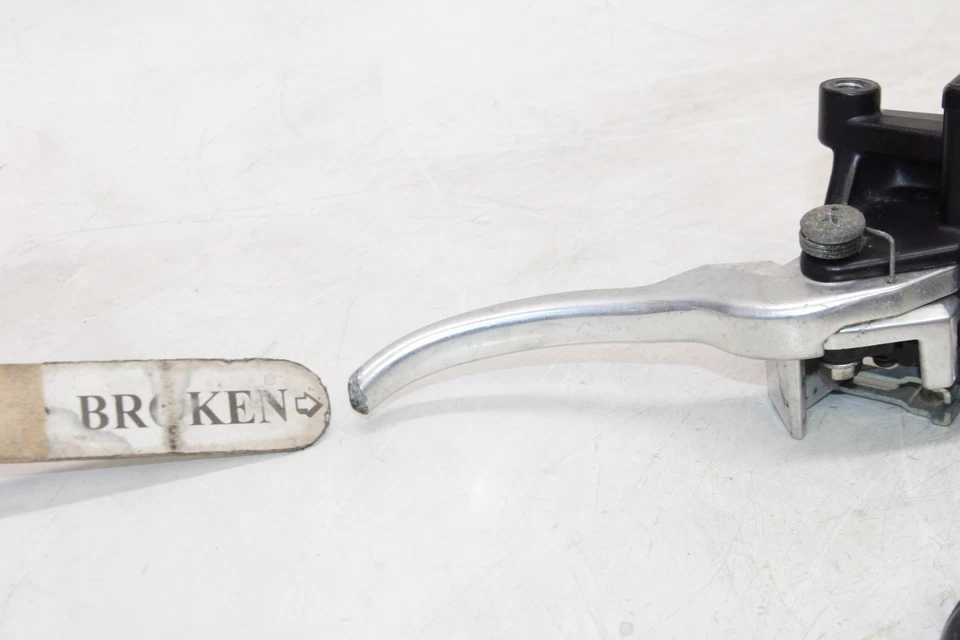 Honda Elite 110 NHX110 2010 OEM delantero maestro con embrague percha con cables de palanca Foto 3 de 4