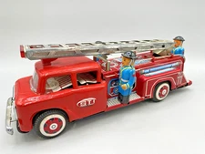 Vintage Toy Fire Truck Fiction with Siren MF 718 Vtg w/Original Box 11" Ladder