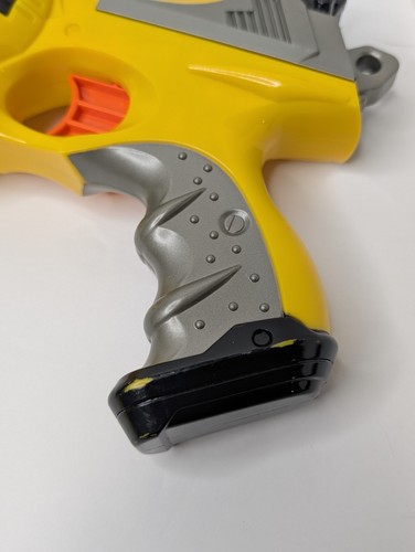 2004 Nerf N-Strike Maverick Rev-6 Soft Foam Dart Toy Gun Dart Blaster - Picture 5 of 6