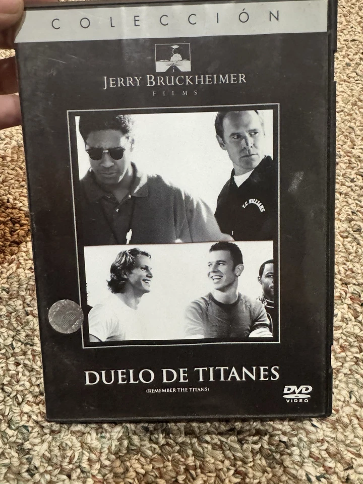 Remember the Titans Duelo de Titanes DVD Denzel Washington Disney 2000 - Image 2 of 4