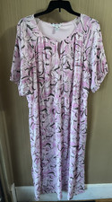 NINE WEST Women's PLUS SIZE 3X Keyhole Neck PINK ORCHID FLORAL DRESS Pullover