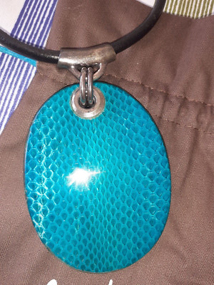 Wunderschöne verstellbare Halskette riesiges Medaillon blau türkis Marke Natur Schmuck